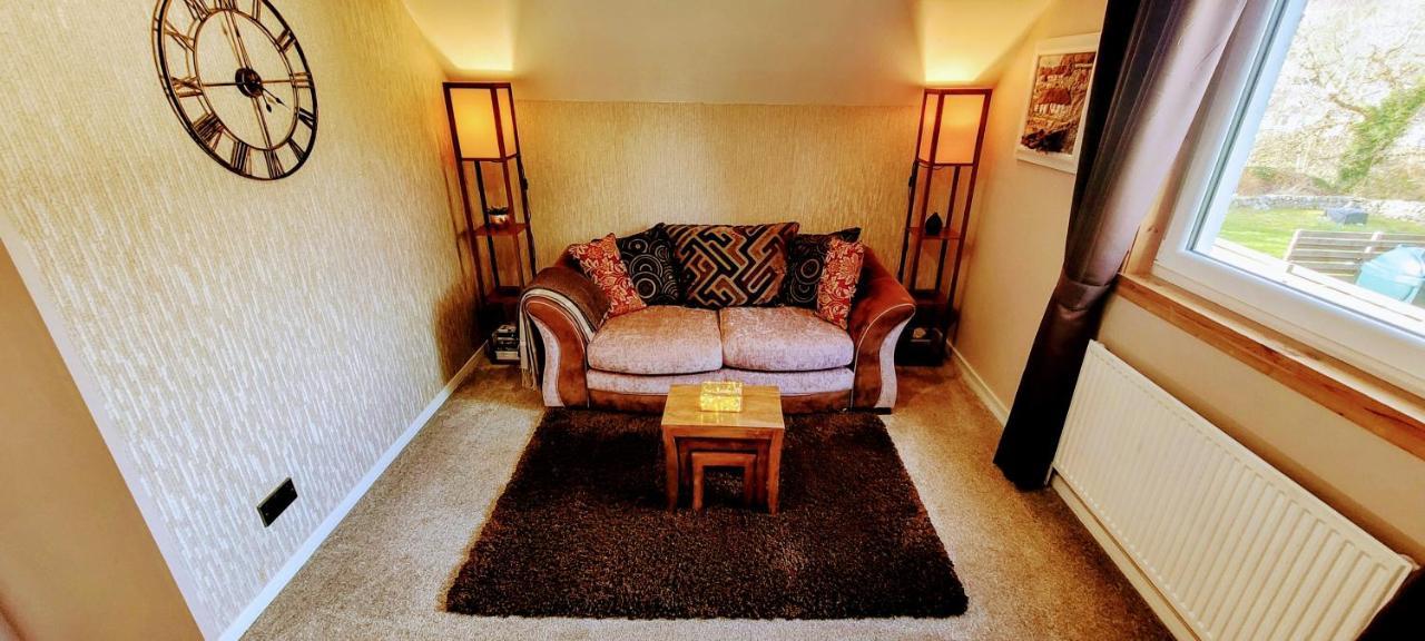 Self Catering Upper Floor Flat At Woodend House Apartment Balmacara Exterior photo